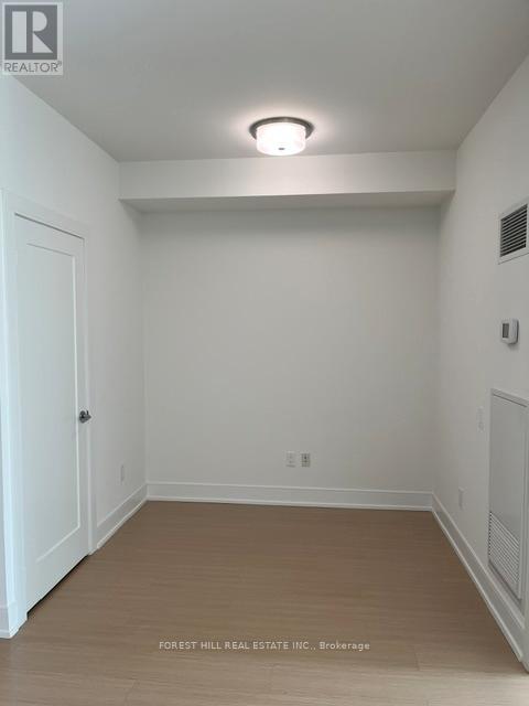 2404 - 310 Tweedsmuir Avenue, Toronto, Ontario  M5P 2Y2 - Photo 10 - C13111200