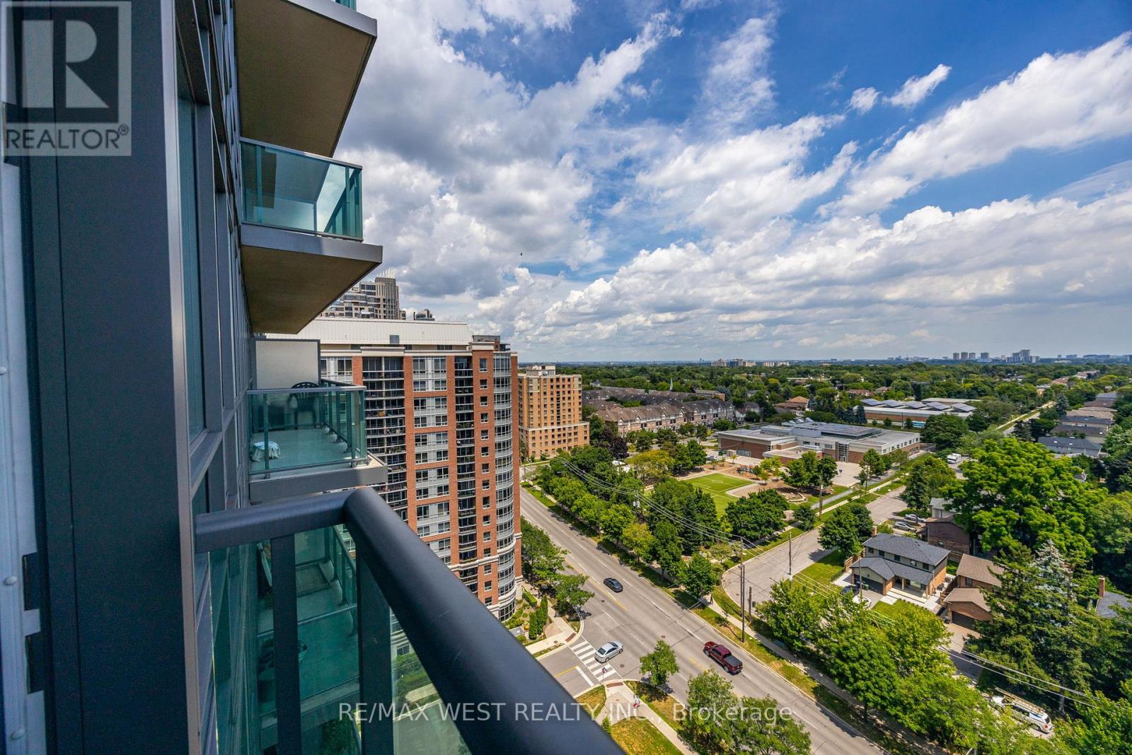1507 - 26 Norton Avenue, Toronto, Ontario  M2N 0H6 - Photo 24 - C13111206
