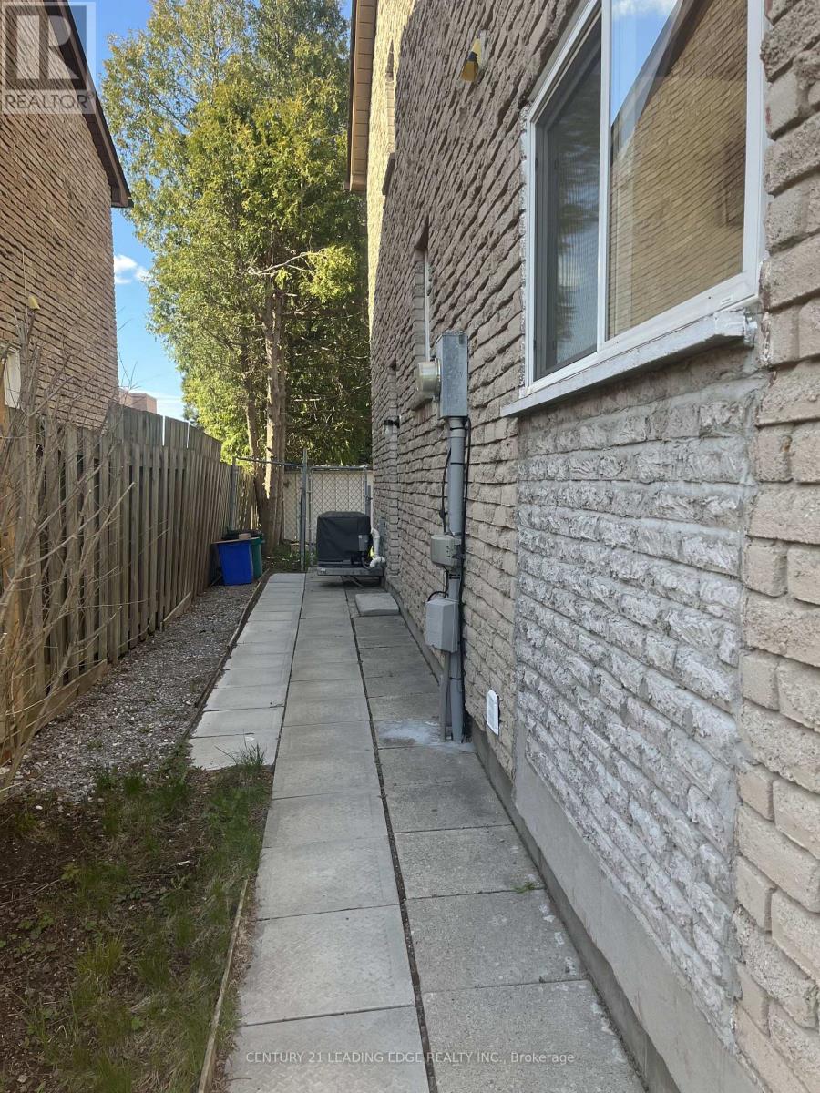 80 Upton Crescent, Markham, Ontario  L3R 3T4 - Photo 36 - N13099296