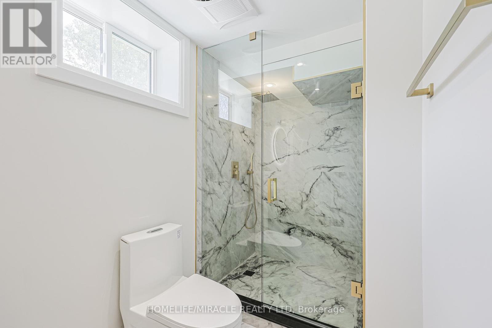 158 Cass Avenue, Toronto, Ontario  M1T 2B7 - Photo 34 - E13110878