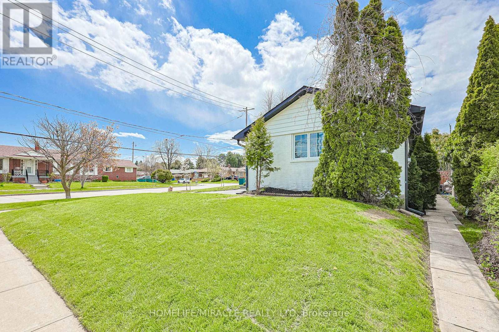 158 Cass Avenue, Toronto, Ontario  M1T 2B7 - Photo 36 - E13110878
