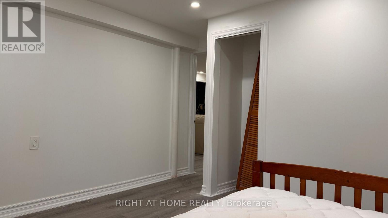 Basement - 980 Midlan Avenue, Toronto, Ontario  M1K 4G6 - Photo 10 - E13110908