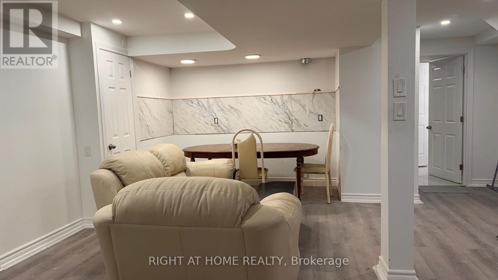 Basement - 980 Midlan Avenue, Toronto, Ontario  M1K 4G6 - Photo 4 - E13110908