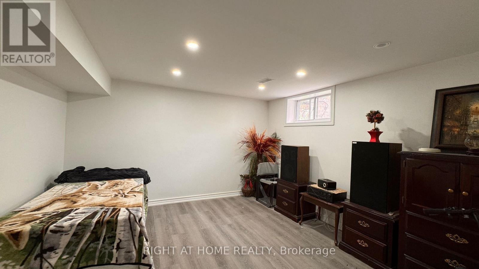 Basement - 980 Midlan Avenue, Toronto, Ontario  M1K 4G6 - Photo 7 - E13110908
