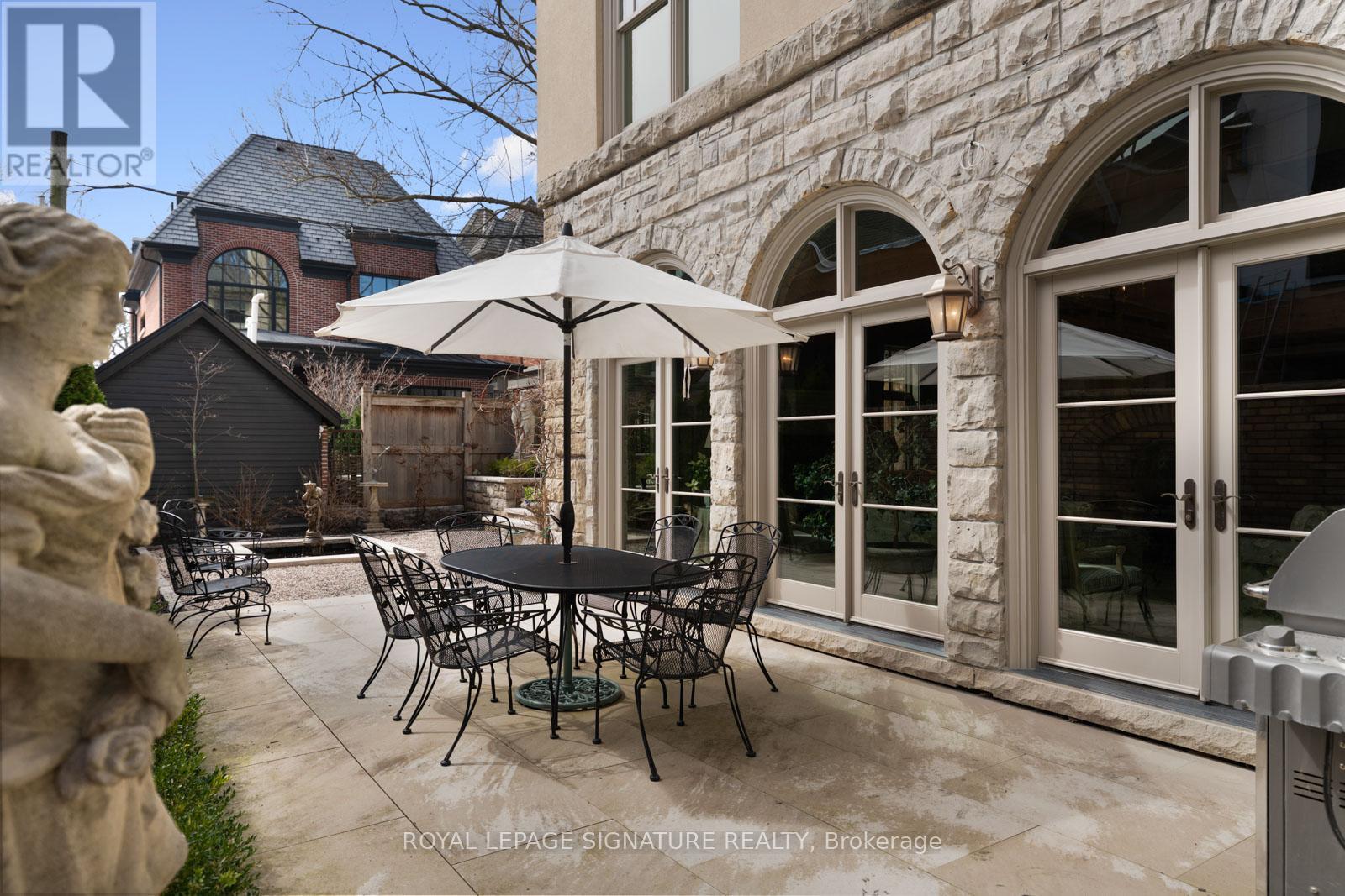 4 Neville Park Boulevard, Toronto, Ontario  M4E 3P6 - Photo 40 - E13110966