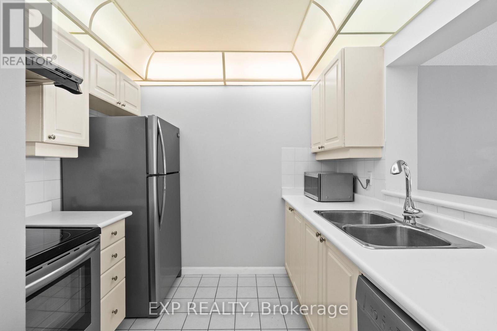 1212 - 88 Corporate Drive, Toronto, Ontario  M1H 3G6 - Photo 8 - E13111092