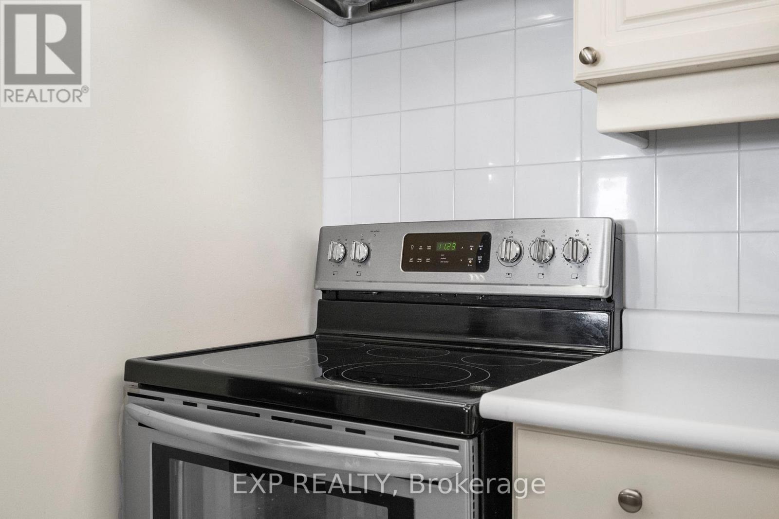 1212 - 88 Corporate Drive, Toronto, Ontario  M1H 3G6 - Photo 9 - E13111092