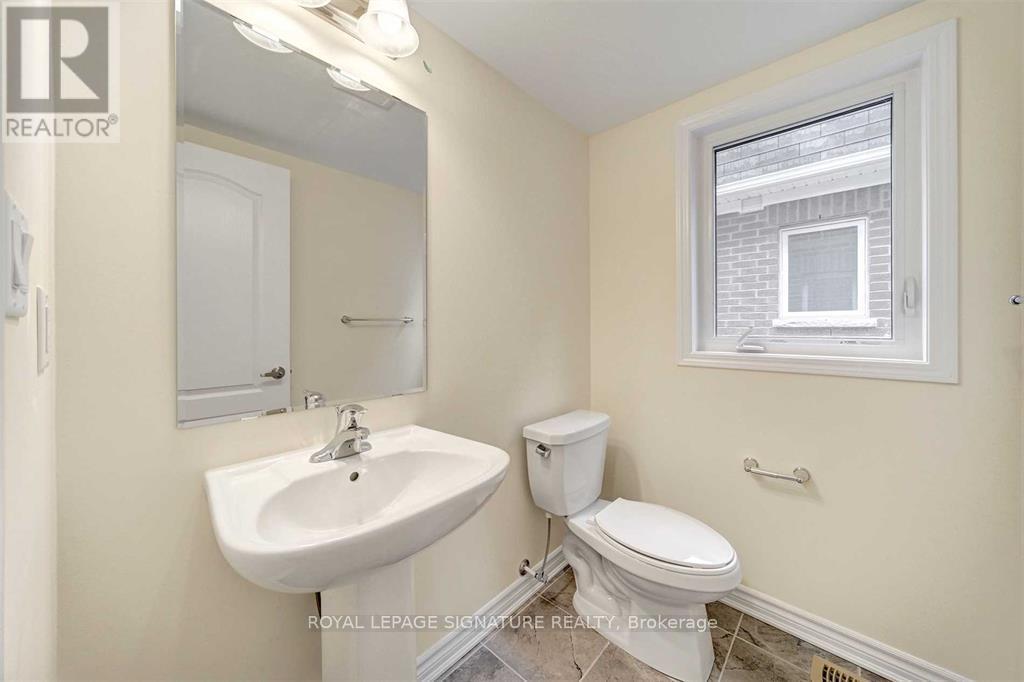 Main - 2765 Sapphire Drive, Pickering, Ontario  L1X 0G2 - Photo 4 - E13111106