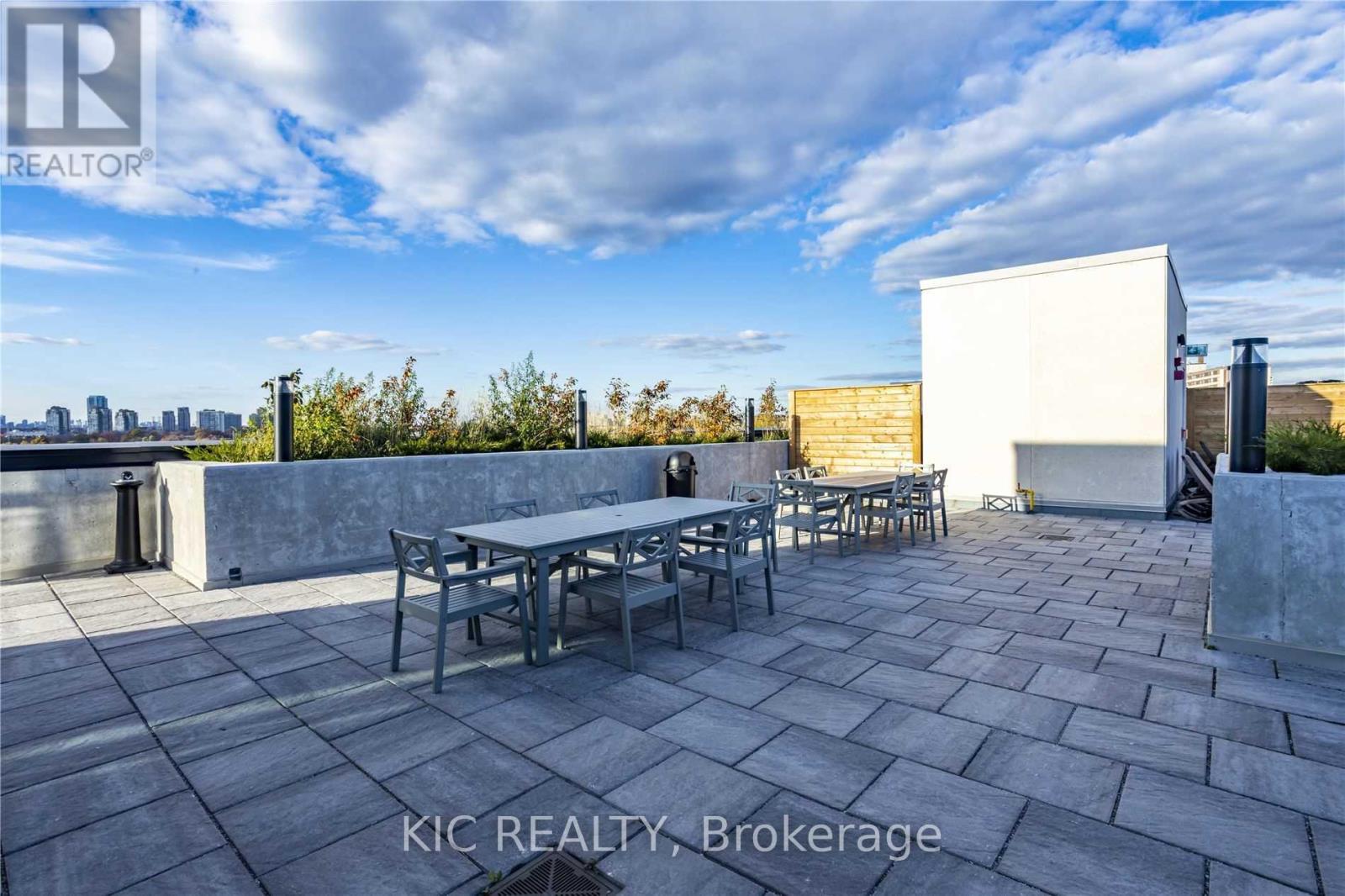 221 - 1401 O'connor Drive, Toronto, Ontario  M4B 2V5 - Photo 27 - E13111120