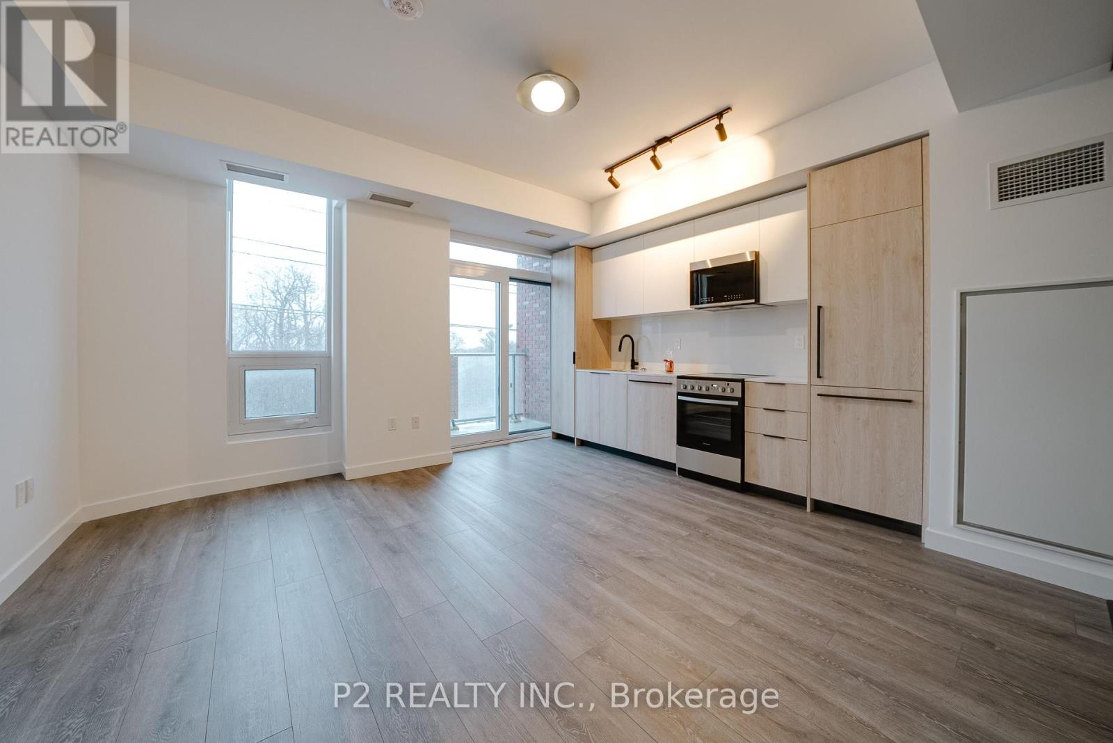 222 - 1635 MILITARY TRAIL