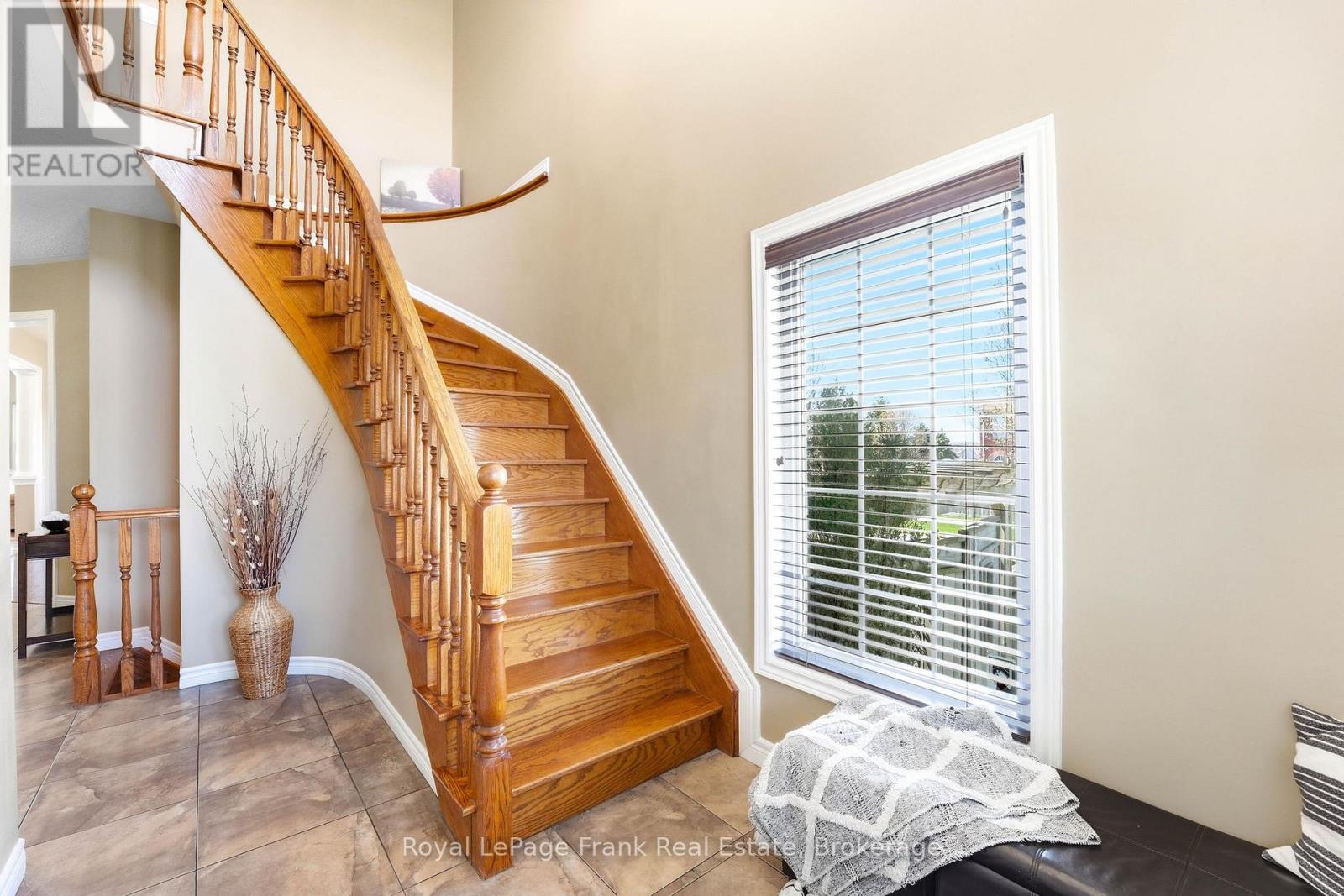 115 Southfield Avenue, Clarington, Ontario  L1E 3K1 - Photo 5 - E13111226