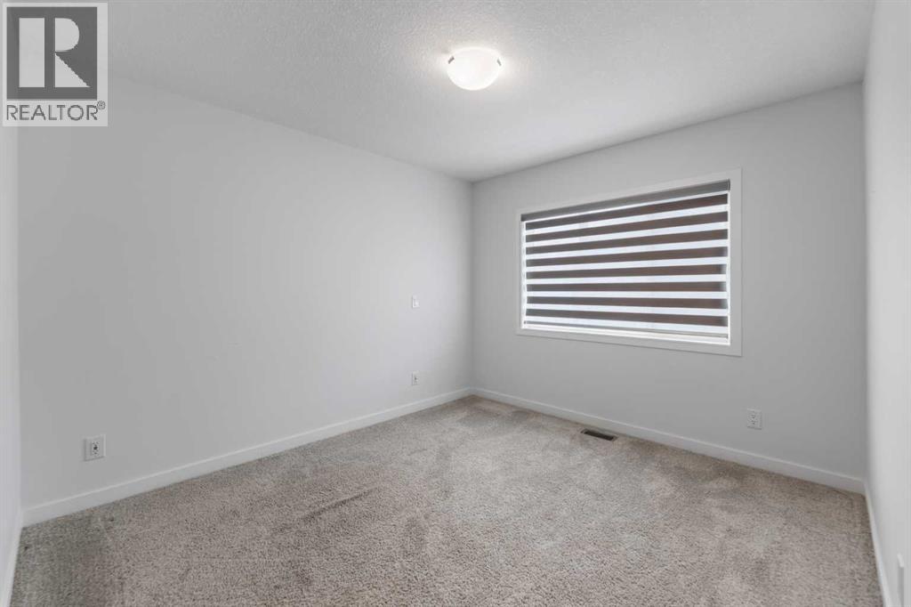 137, 137 Red Embers Link NE, Calgary, Alberta  T3N 2G4 - Photo 24 - A2273793