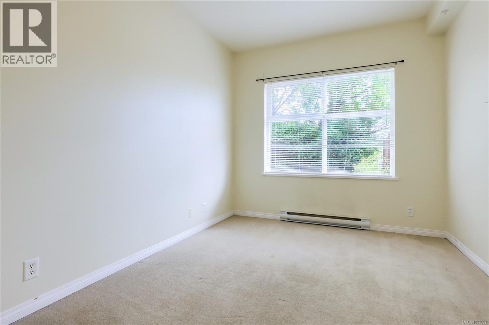 207 1550 Church Ave, Saanich, British Columbia  V8P 2H1 - Photo 15 - 1032997