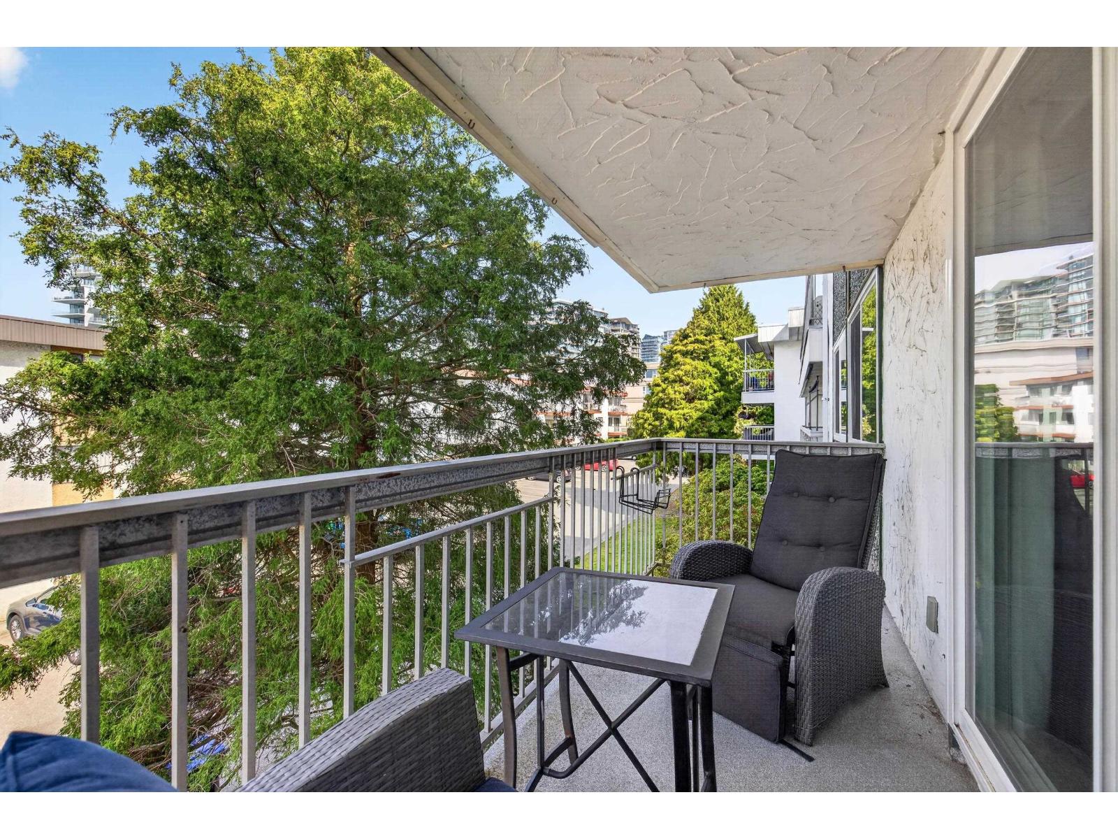 202 1331 Fir Street, White Rock, British Columbia  V4B 4B3 - Photo 16 - R3119945