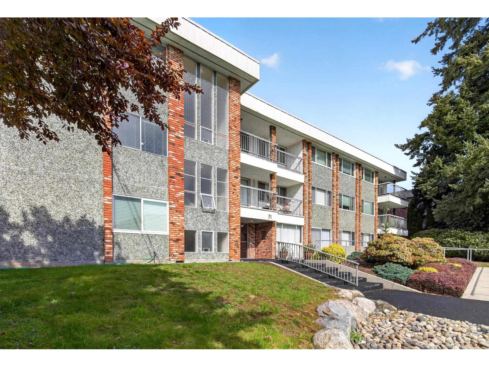 202 1331 Fir Street, White Rock, British Columbia  V4B 4B3 - Photo 25 - R3119945