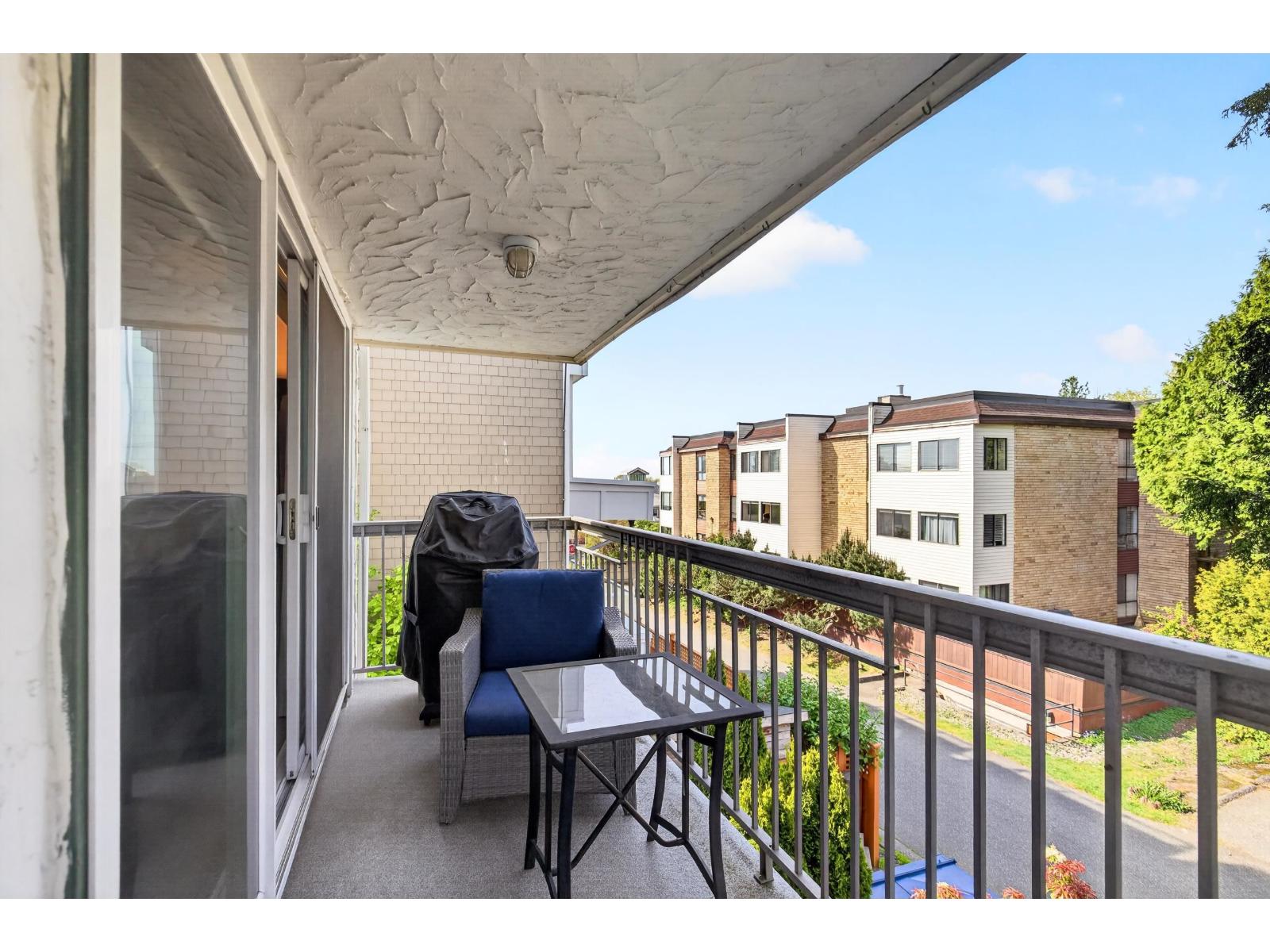 202 1331 Fir Street, White Rock, British Columbia  V4B 4B3 - Photo 17 - R3119945