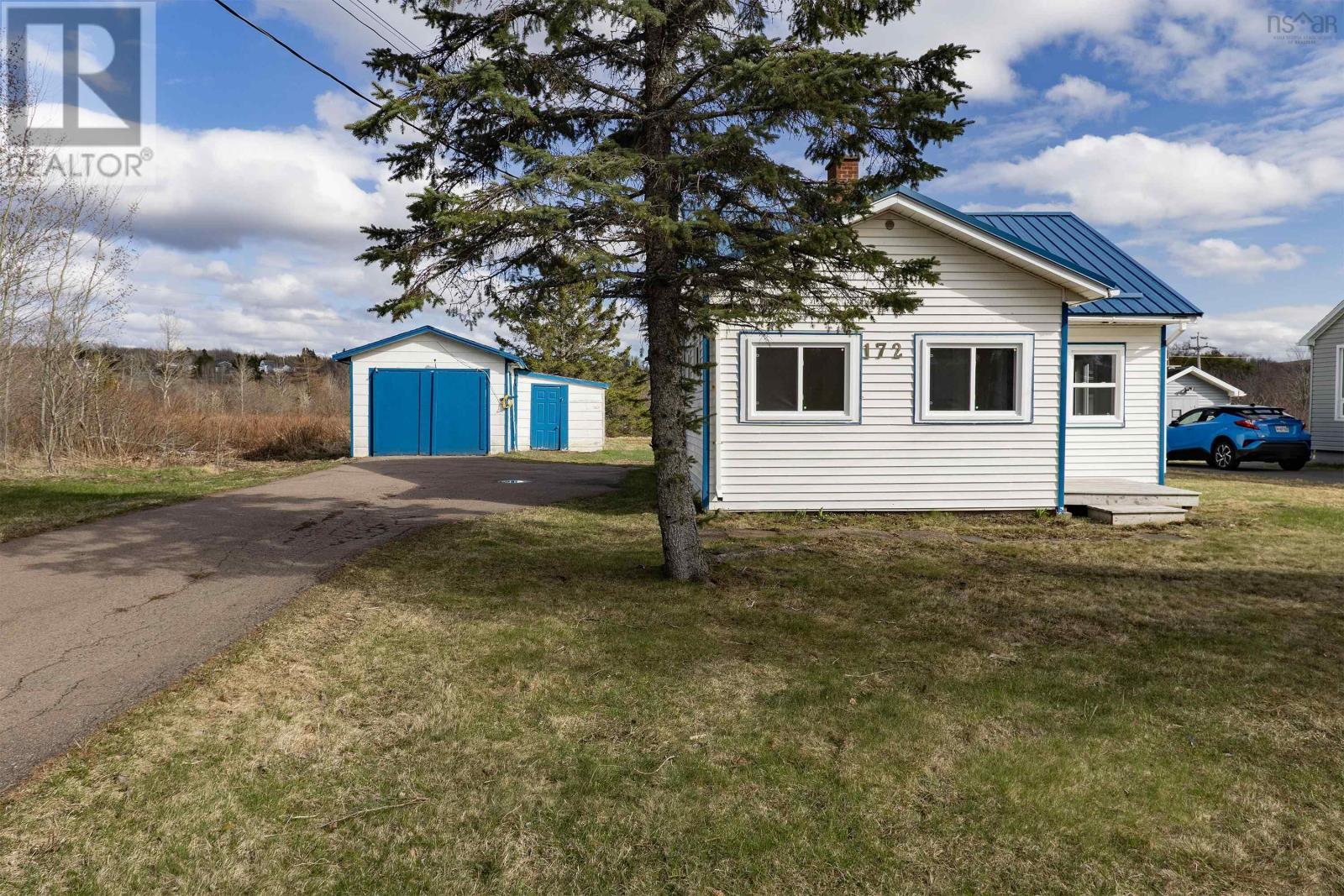 172 McGee Street, Springhill, Nova Scotia