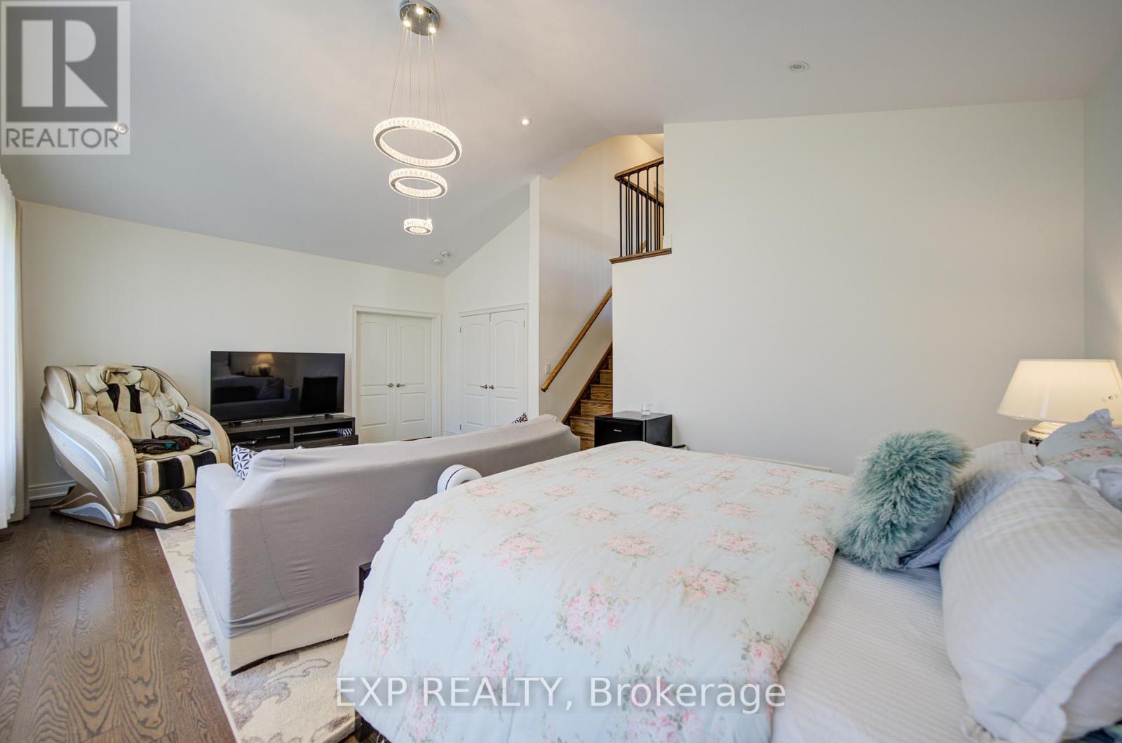 163 Hillsview Drive, Richmond Hill, Ontario  L4C 2R4 - Photo 30 - N13110978