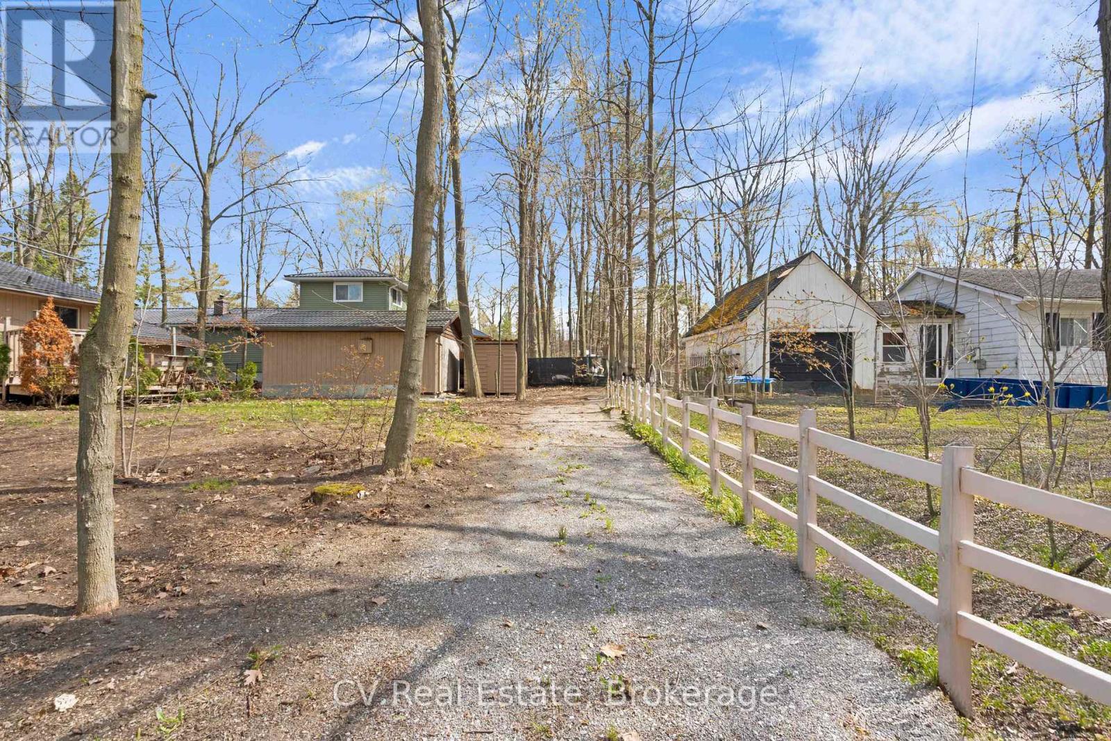3866 Dixon Road, Innisfil, Ontario  L9S 2R9 - Photo 38 - N13111008