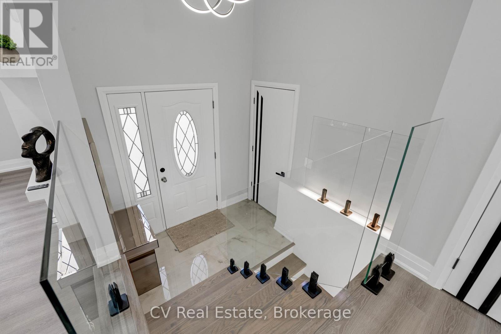 3866 Dixon Road, Innisfil, Ontario  L9S 2R9 - Photo 8 - N13111008