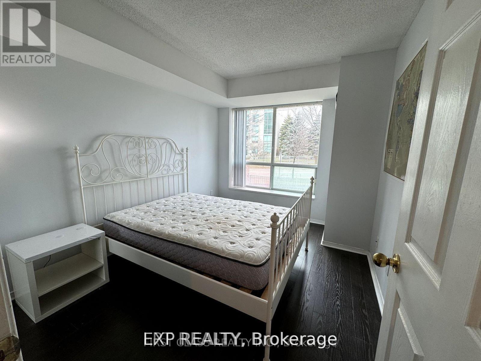 301 - 51 Baffin Crescent, Richmond Hill, Ontario  L4B 4P6 - Photo 10 - N13111038