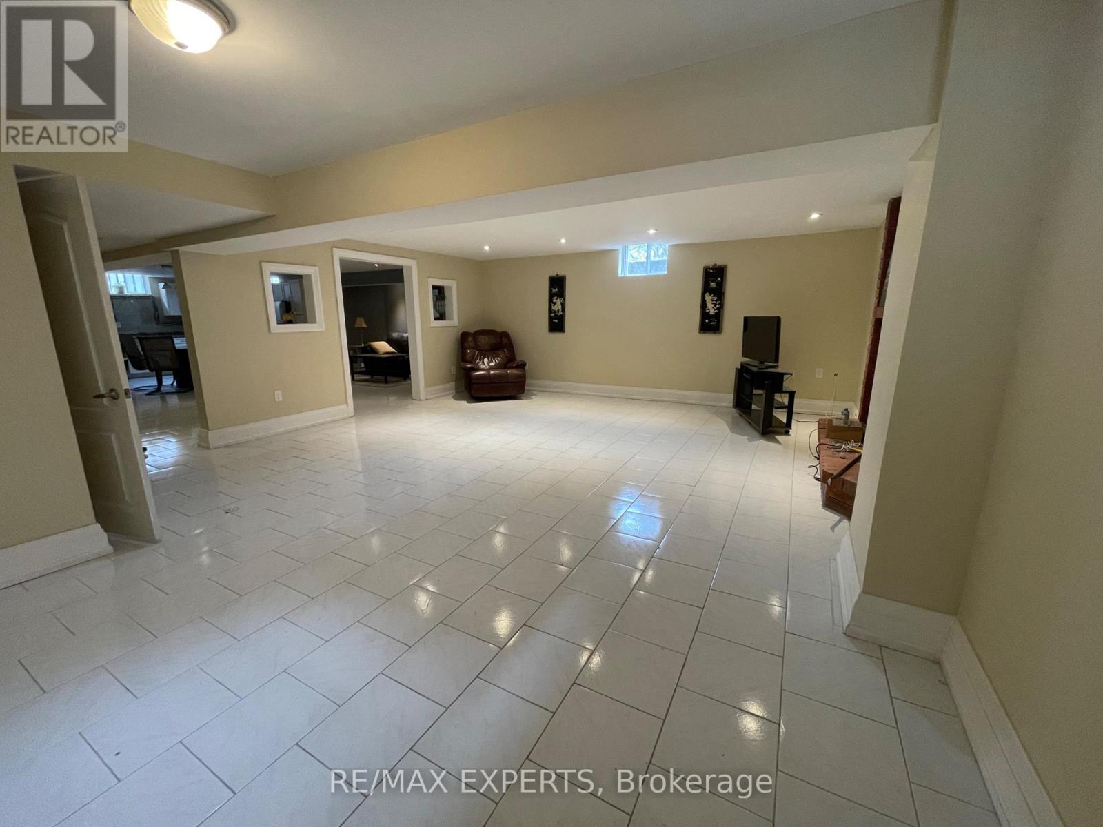 Bsmt - 145 Columbus Avenue, Vaughan, Ontario  L4L 7H1 - Photo 4 - N13111080