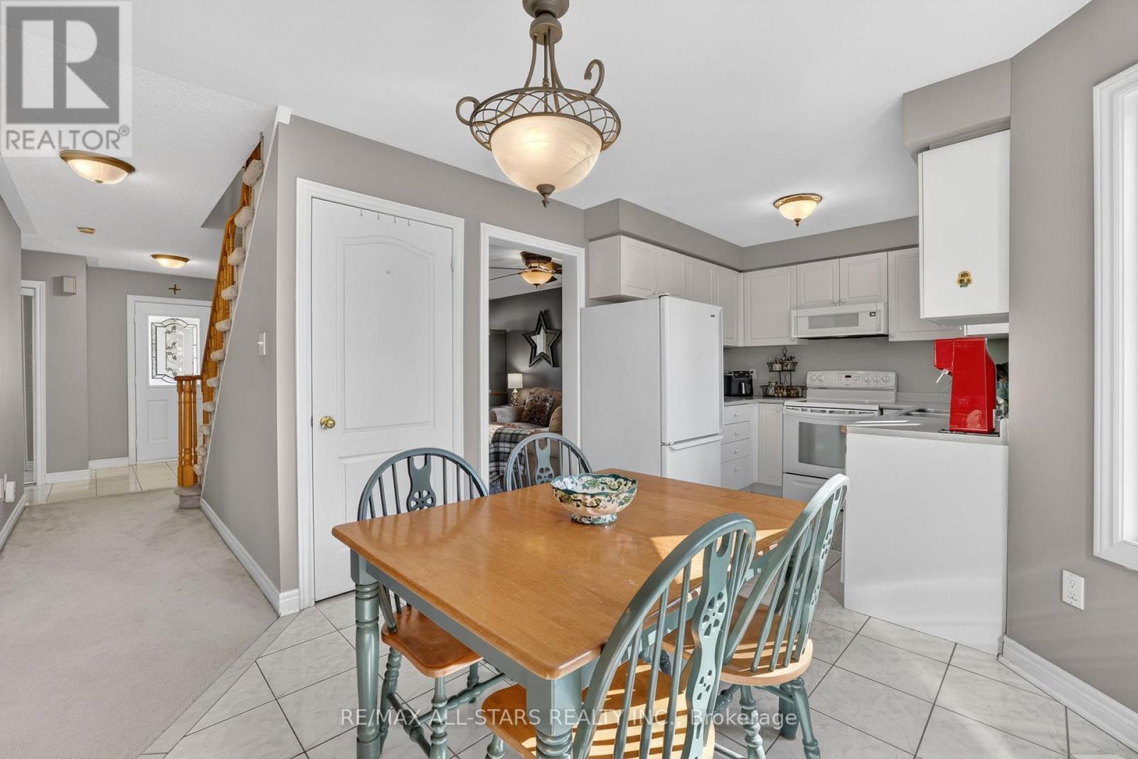 17 Margaret Place, Georgina, Ontario  L4P 3X2 - Photo 22 - N13111110