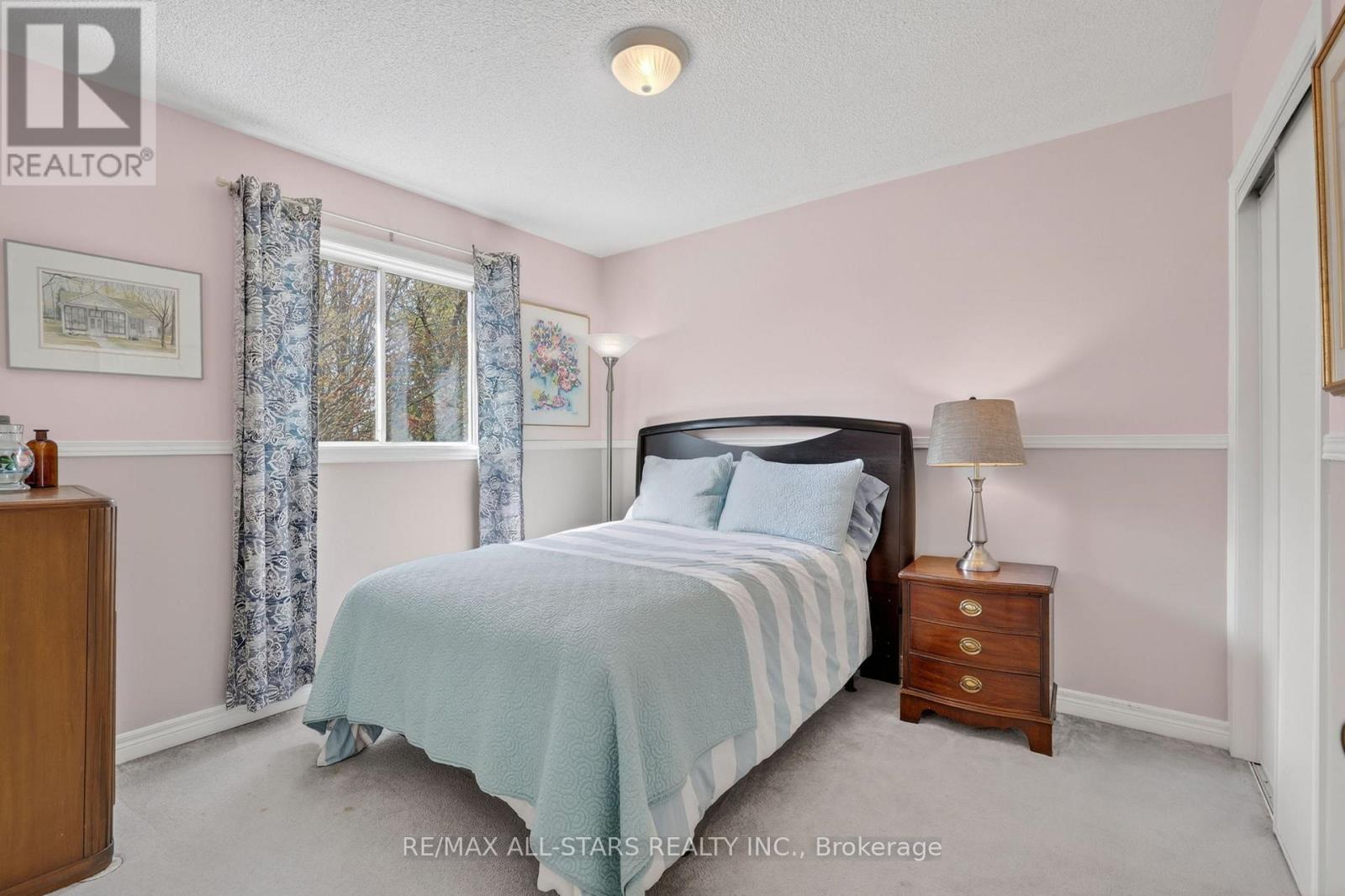 17 Margaret Place, Georgina, Ontario  L4P 3X2 - Photo 31 - N13111110