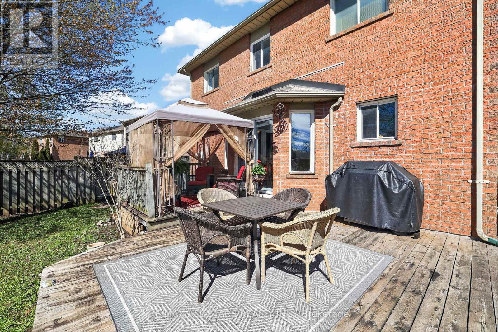 17 Margaret Place, Georgina, Ontario  L4P 3X2 - Photo 35 - N13111110