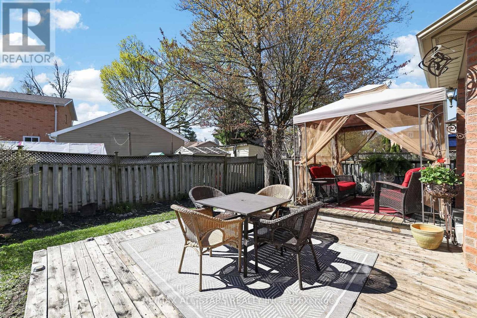 17 Margaret Place, Georgina, Ontario  L4P 3X2 - Photo 36 - N13111110