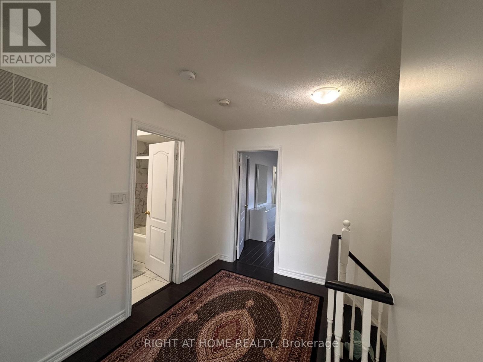 18 Luisa Street, Bradford West Gwillimbury (Bradford), Ontario  L3Z 0P2 - Photo 17 - N13111146