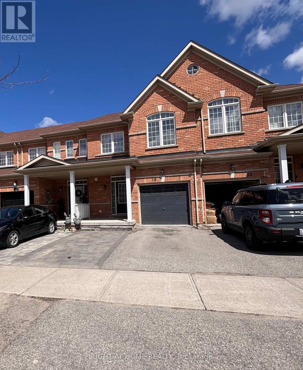 18 Luisa Street, Bradford West Gwillimbury (Bradford), Ontario  L3Z 0P2 - Photo 2 - N13111146