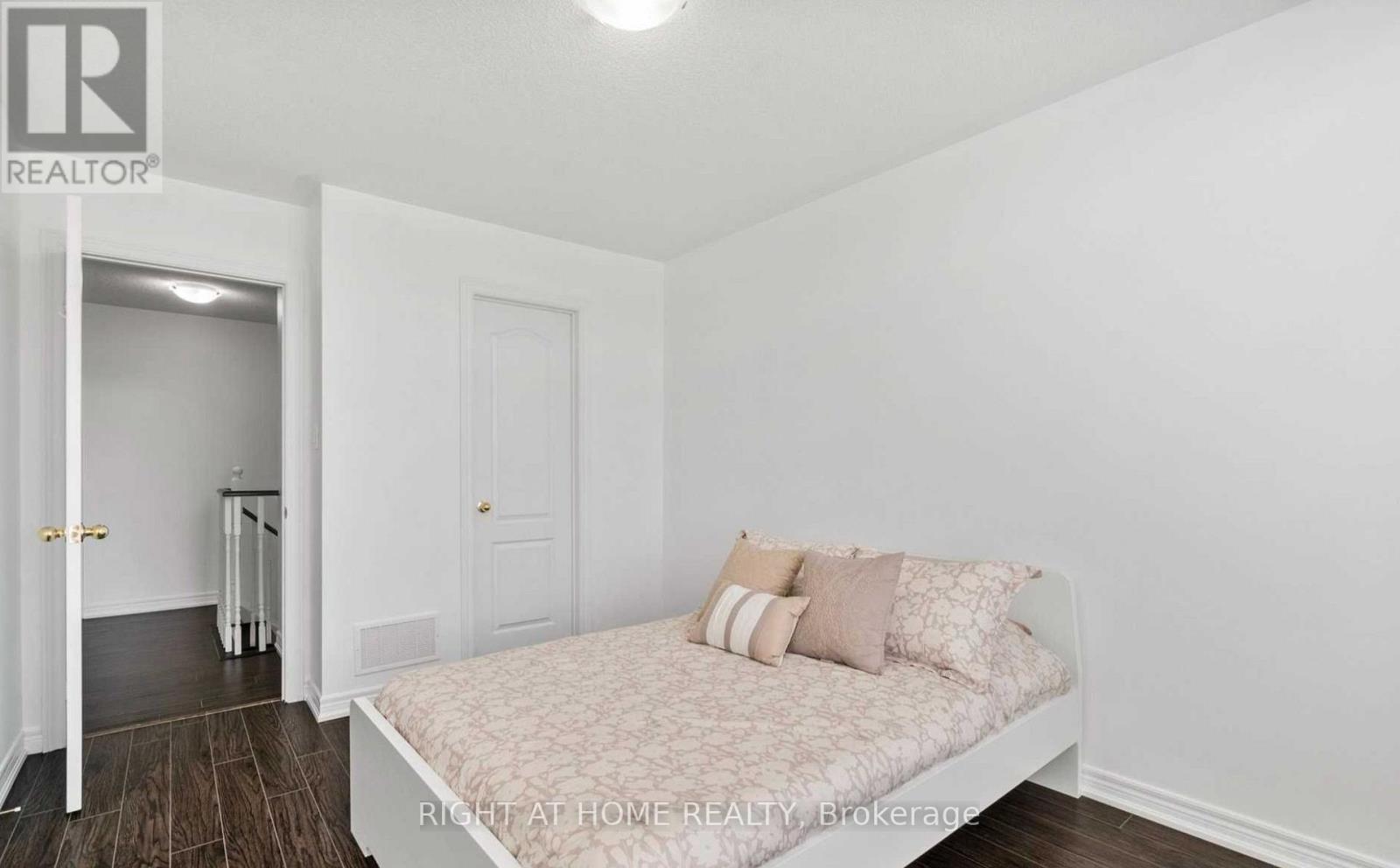 18 Luisa Street, Bradford West Gwillimbury (Bradford), Ontario  L3Z 0P2 - Photo 21 - N13111146