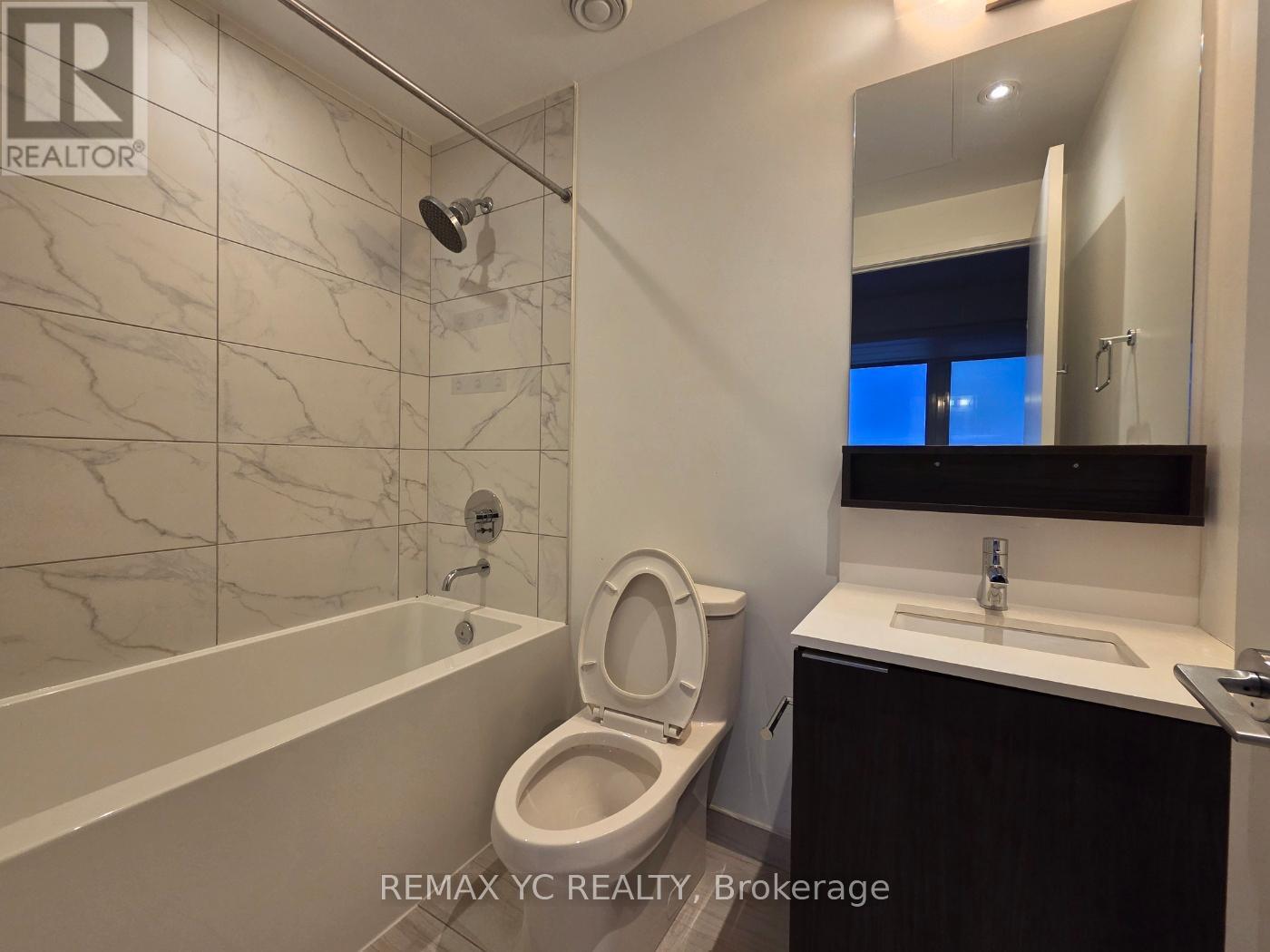 5810 - 5 Buttermill Avenue, Vaughan, Ontario  L4K 0J5 - Photo 10 - N13111204