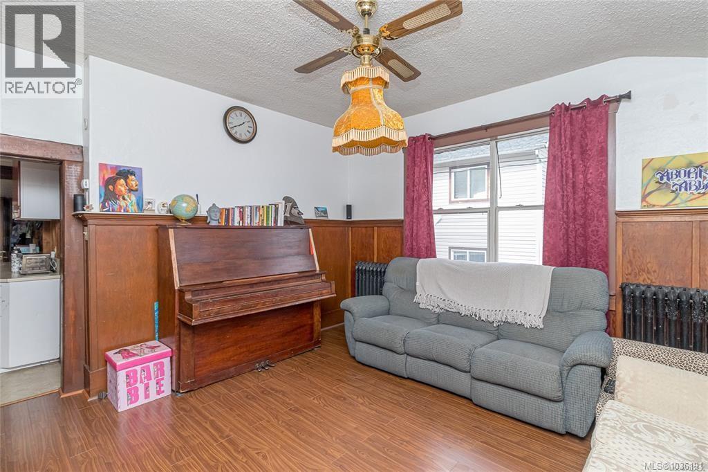 451 Irwin St, Nanaimo, British Columbia  V9R 4X9 - Photo 6 - 1036191