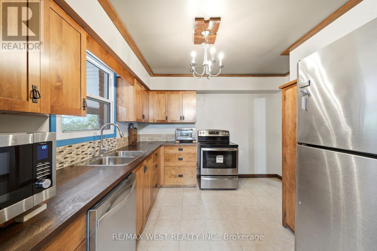 542310 Concession 14 Road, West Grey, Ontario  N0G 1R0 - Photo 6 - X12993540
