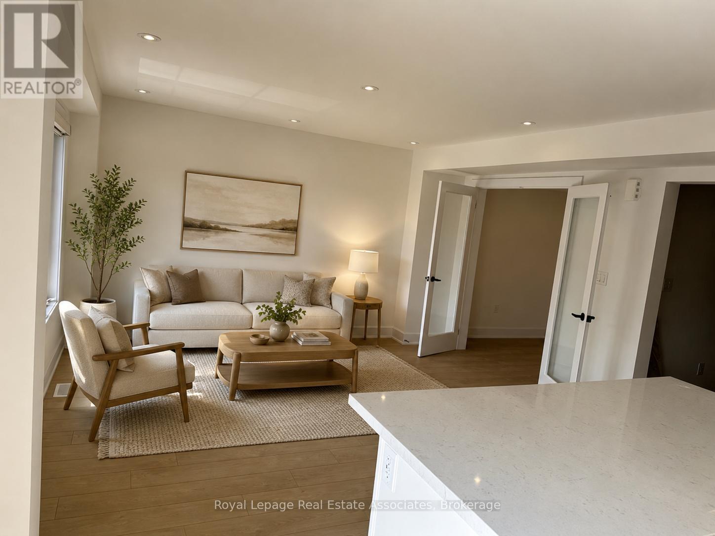 22 HAY LANE, barrie, Ontario