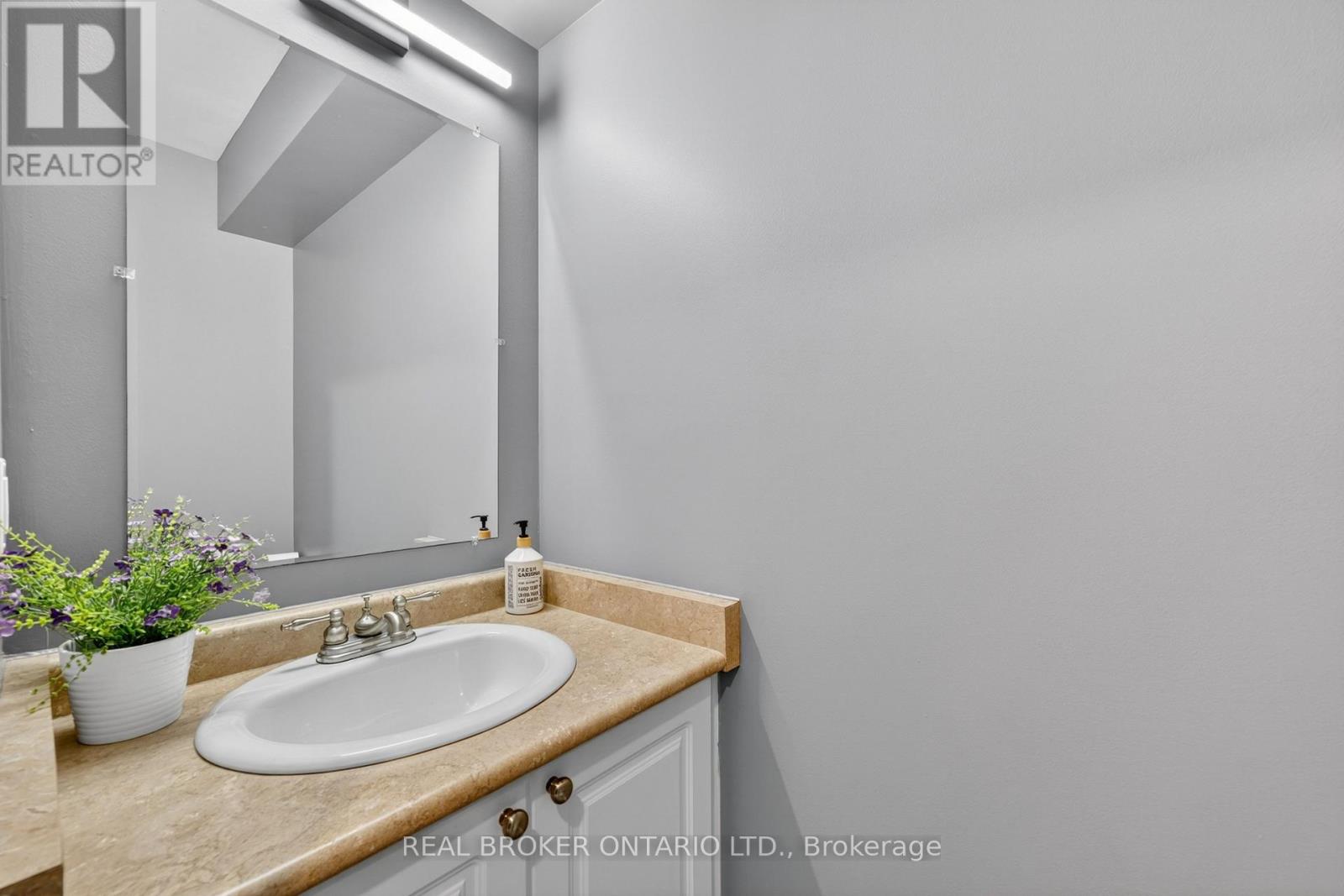 131 James Street E, Orillia, Ontario  L3V 1L7 - Photo 11 - S13111130