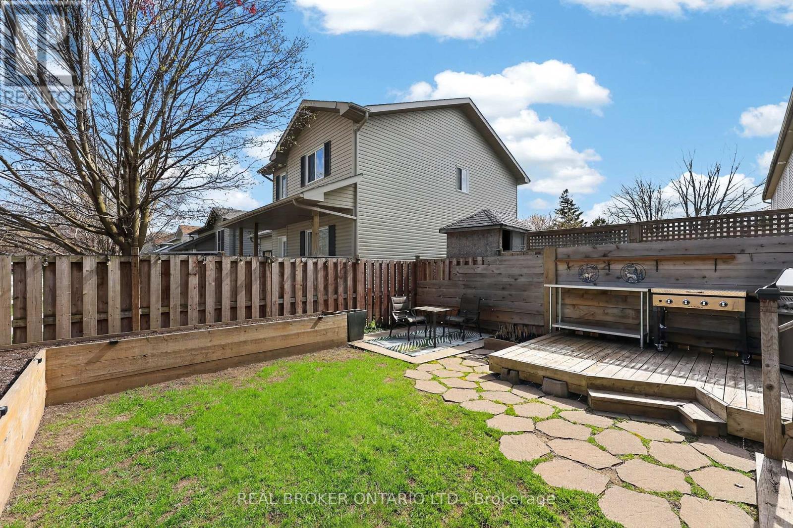 131 James Street E, Orillia, Ontario  L3V 1L7 - Photo 18 - S13111130