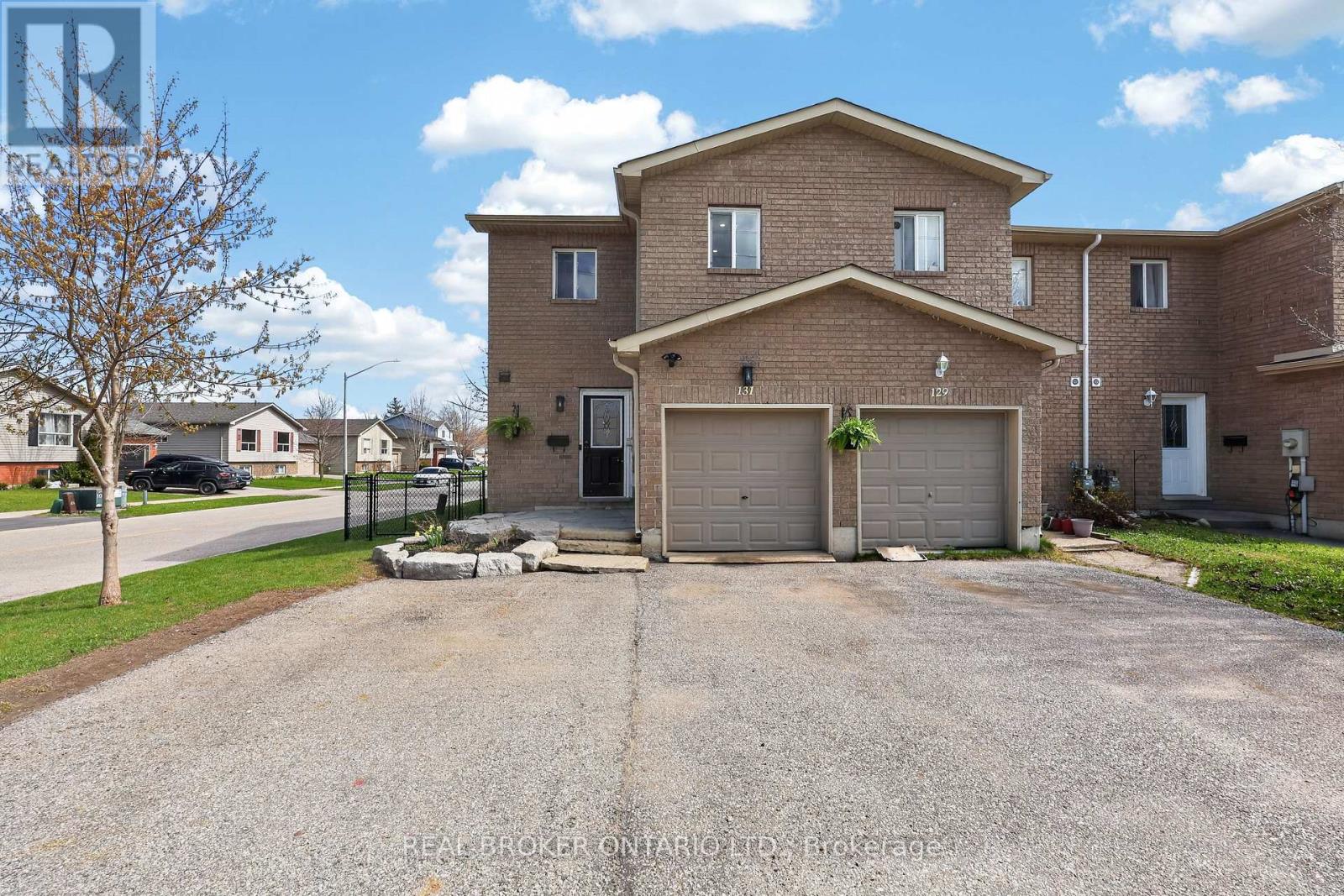 131 James Street E, Orillia, Ontario  L3V 1L7 - Photo 2 - S13111130