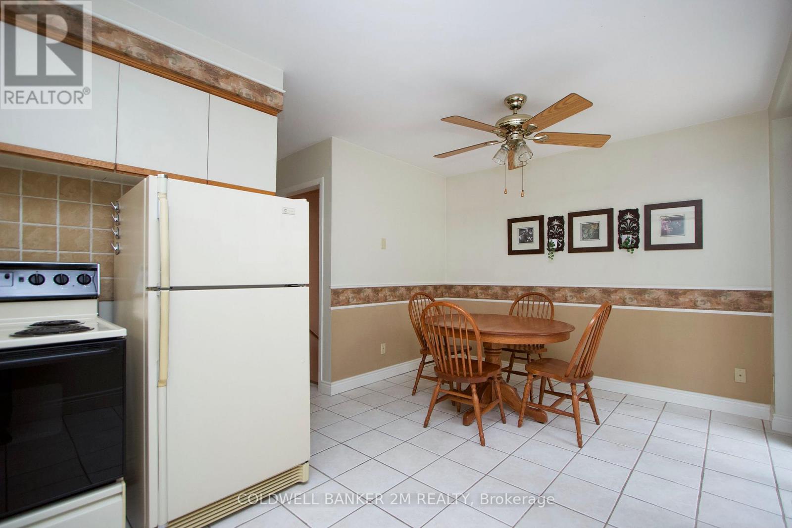 315 Durham Court, Oshawa, Ontario  L1J 5R5 - Photo 10 - E13110432