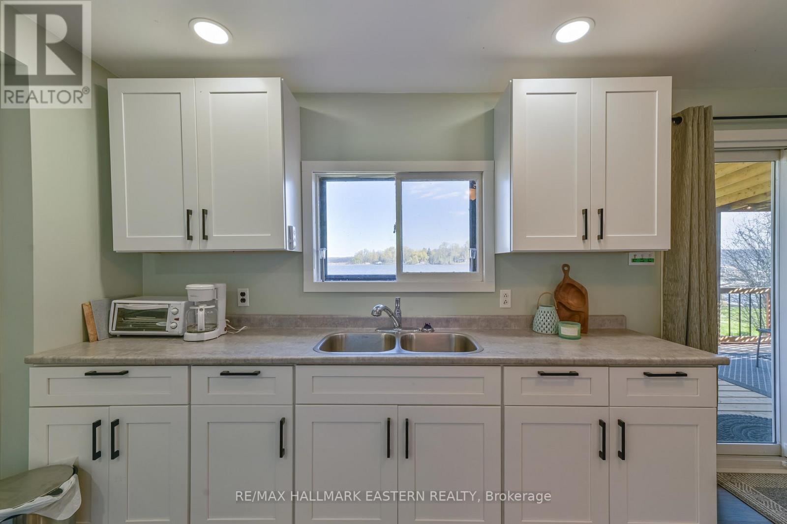 1095 Island View Drive, Otonabee-South Monaghan, Ontario  K0L 1B0 - Photo 13 - X13110636