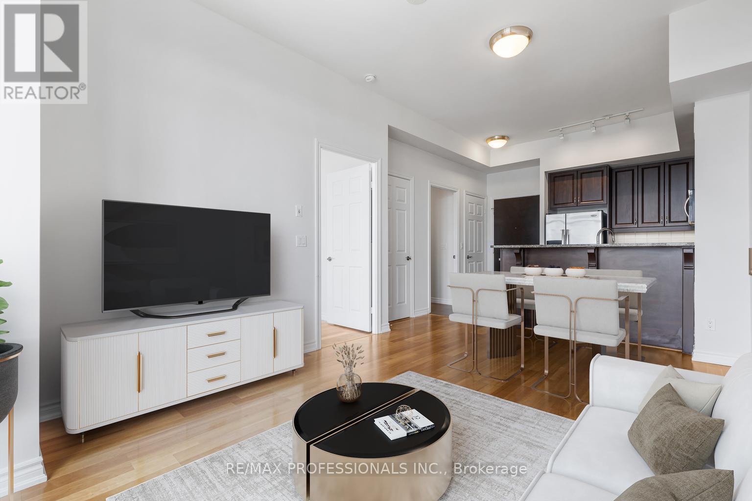 1104 - 1135 Royal York Road, Toronto, Ontario M9A 0C3 - Photo 4 - W13110900
