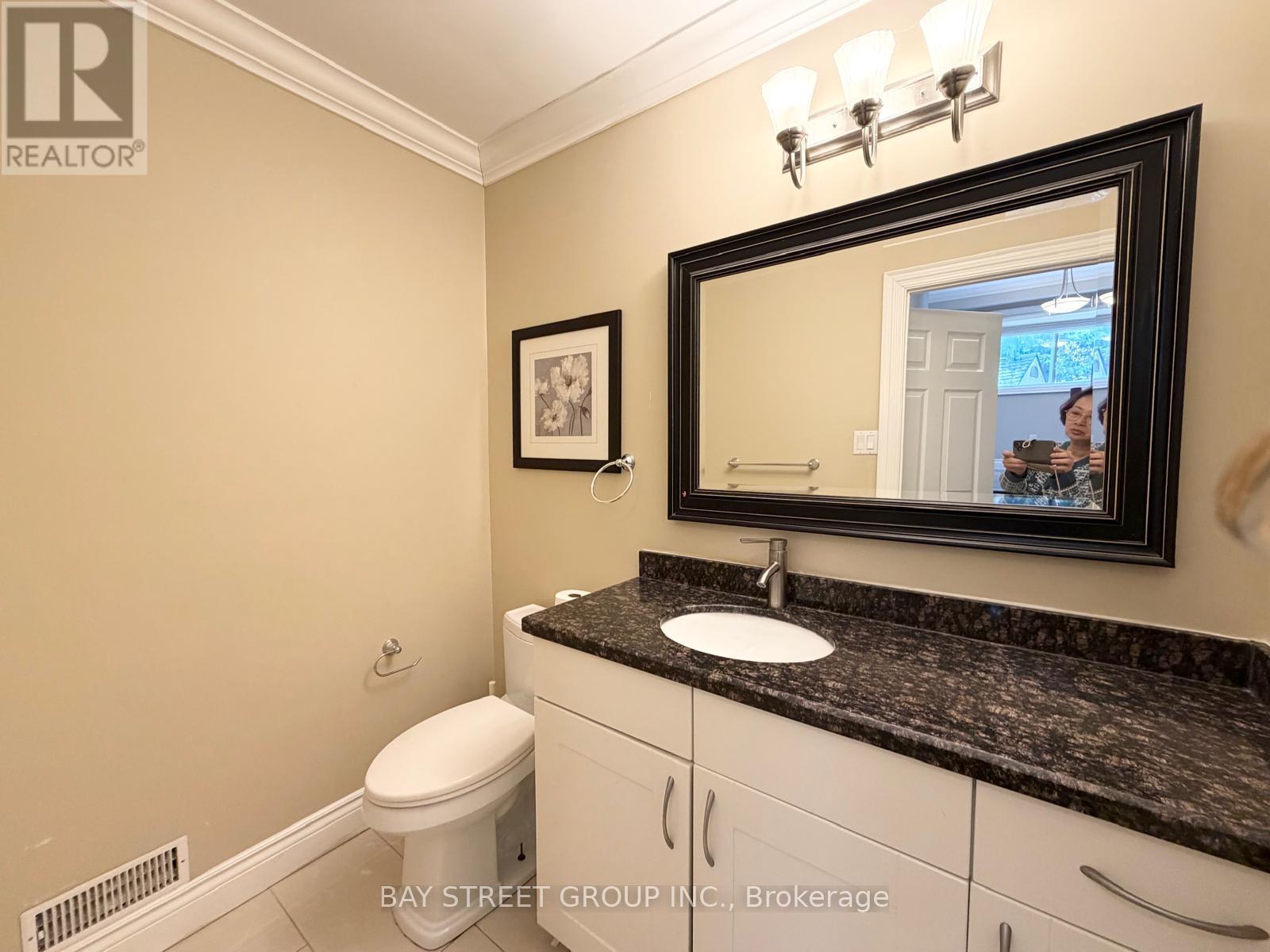 3620 Cherrington Crescent, Mississauga, Ontario  L5L 5C4 - Photo 3 - W13110934