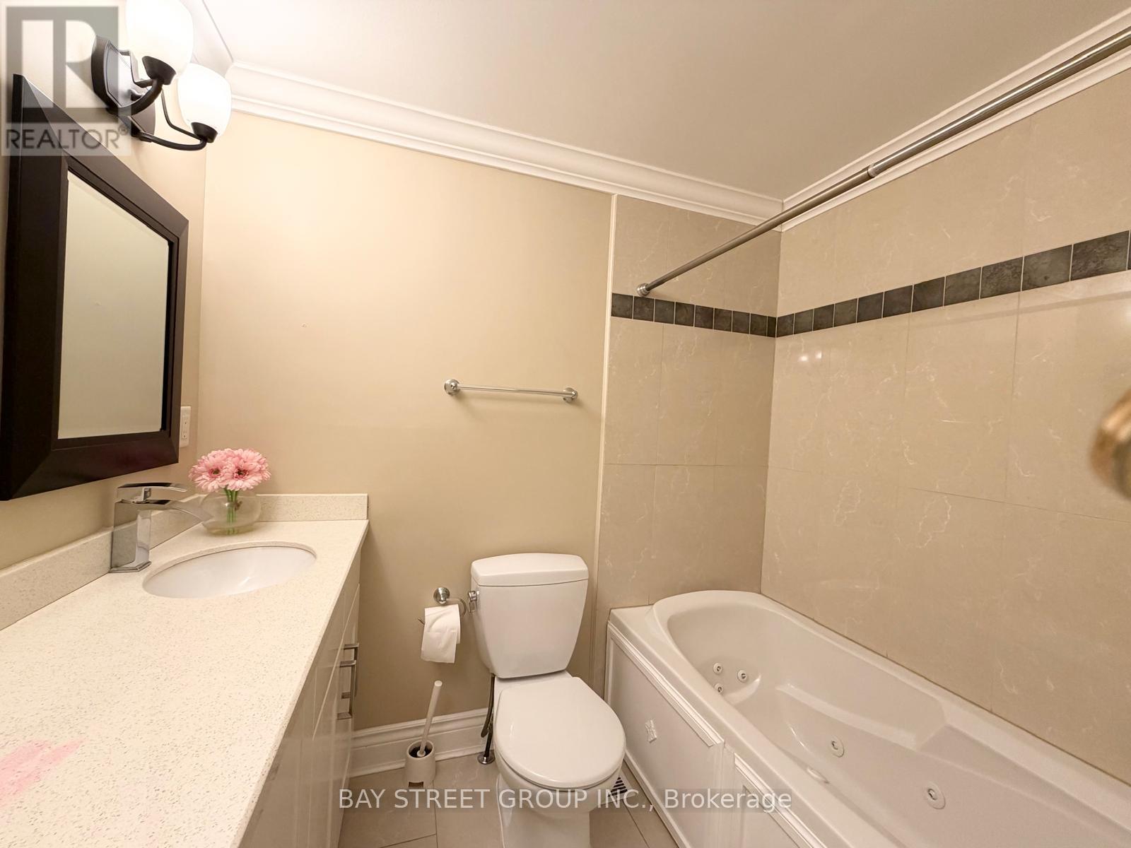 3620 Cherrington Crescent, Mississauga, Ontario  L5L 5C4 - Photo 8 - W13110934