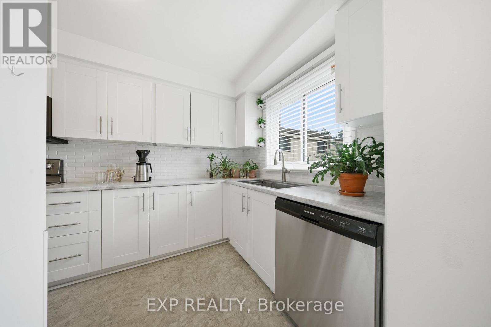 40 - 2779 Gananoque Drive, Mississauga, Ontario  L5N 2E4 - Photo 8 - W13110952