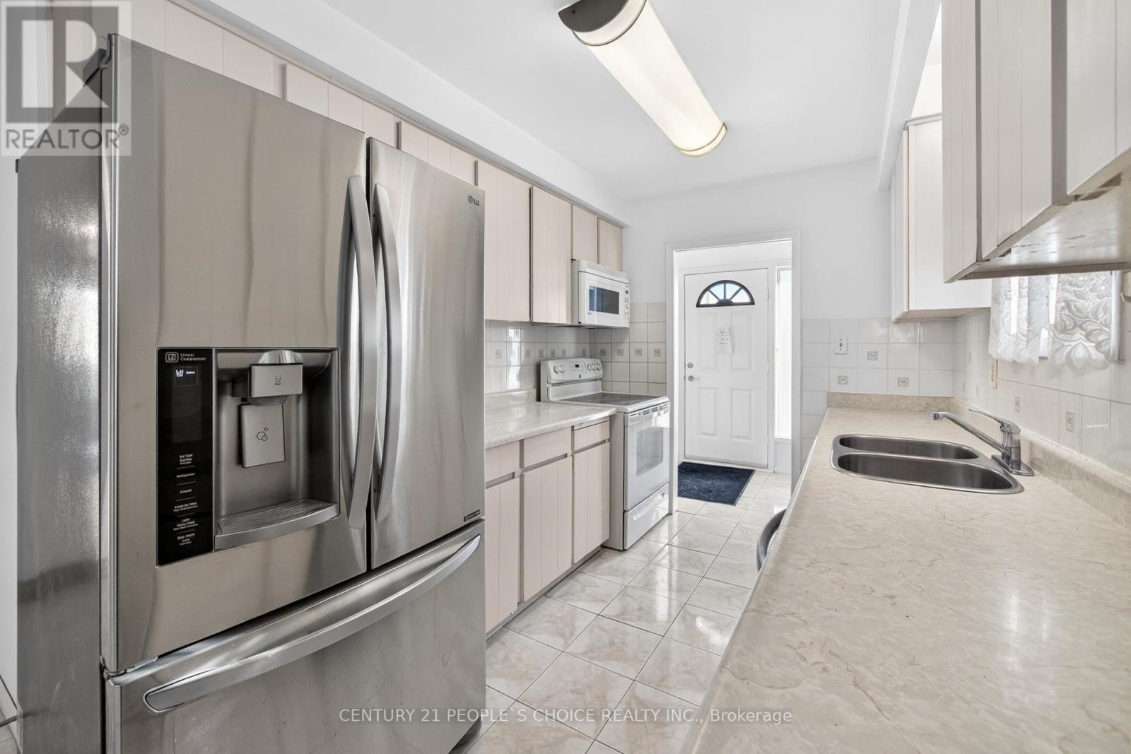 3404 Monica Drive, Mississauga, Ontario  L4T 3E7 - Photo 13 - W13110958