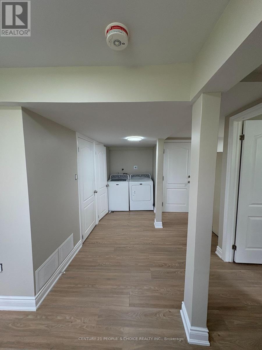 3404 Monica Drive, Mississauga, Ontario  L4T 3E7 - Photo 38 - W13110958