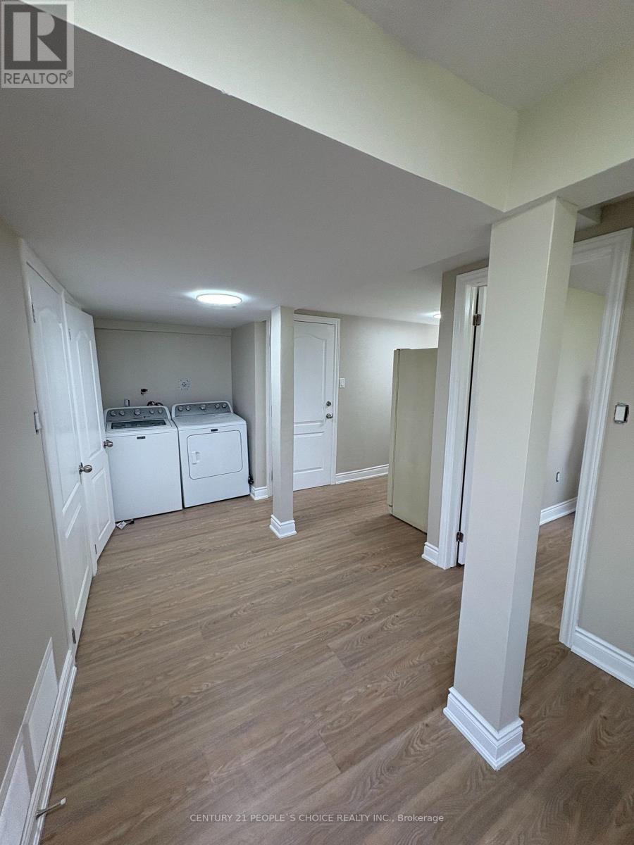 3404 Monica Drive, Mississauga, Ontario  L4T 3E7 - Photo 40 - W13110958