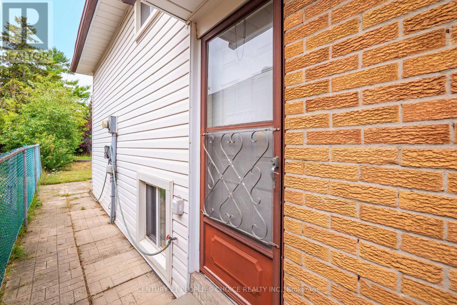 3404 Monica Drive, Mississauga, Ontario  L4T 3E7 - Photo 47 - W13110958